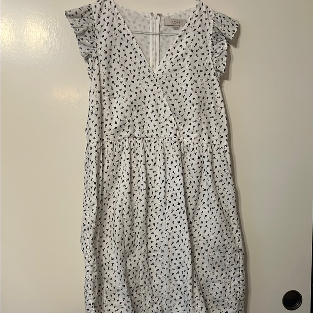 LOFT White Dress with Black flower Pattern 4P